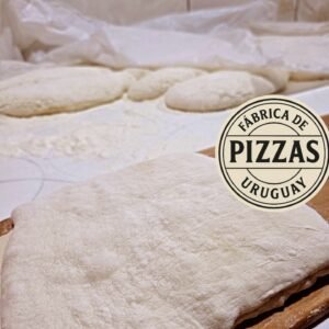 Pizza por metro prepizza – fábrica de pizzas – elaborada en horno a leña (Uruguay)