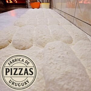 Pizza por metro prepizza – fábrica de pizzas – elaborada en horno a leña (Uruguay)